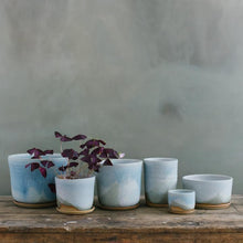 Load image into Gallery viewer, Leaf and Thread Stoneware Planter - Blue Frost
