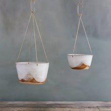 Load image into Gallery viewer, Leaf &amp; Thread Hanging Planter - Glacier
