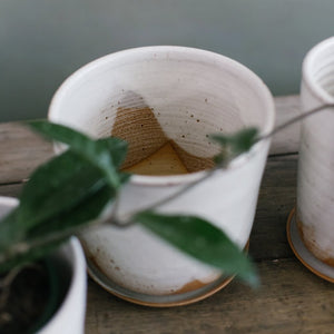 Leaf and Thread Stoneware Planter - Glacier