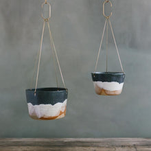 Load image into Gallery viewer, Leaf &amp; Thread Hanging Planter - Landscape
