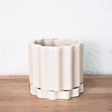 Load image into Gallery viewer, Ella Reweti Planter - Salt Lake
