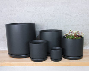 Cylinder Pot w/s - Matt Black